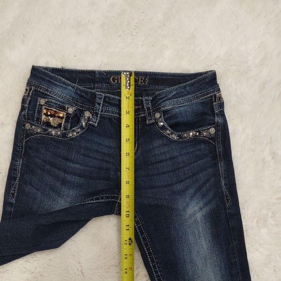 Grace Women's Blue Jeans - Picture 13 of 17